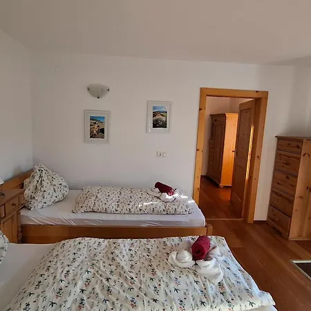 Meissnizter Dabauernhof - Seeblick Apartment